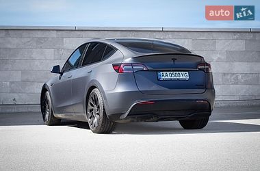 Внедорожник / Кроссовер Tesla Model Y 2022 в Киеве