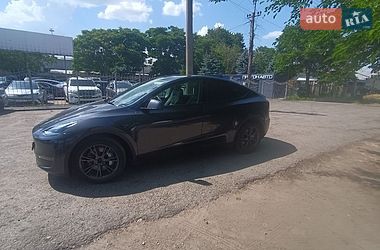 Позашляховик / Кросовер Tesla Model Y 2024 в Одесі фото 5 Позашляховик / Кросовер Tesla Model Y 2024 в Одесі