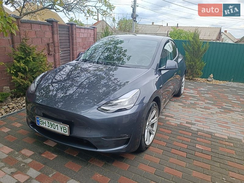 Внедорожник / Кроссовер Tesla Model Y 2021 в Белгороде-Днестровском