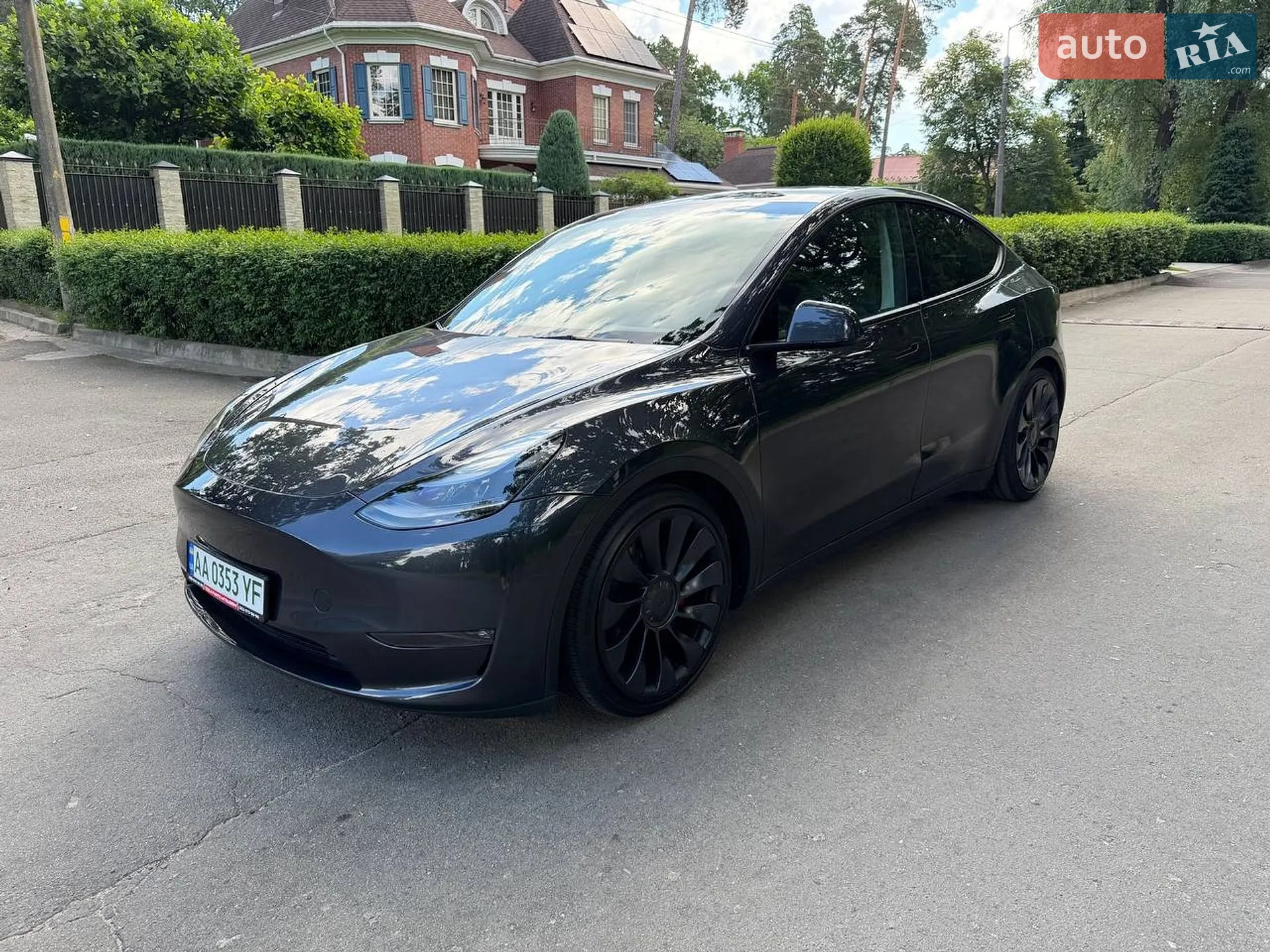 Tesla Model Y 2024 VIN 7SAYGDEF6RA291217 фото оголошення 4 з 7