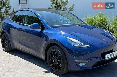 Внедорожник / Кроссовер Tesla Model Y 2021 в Луцке