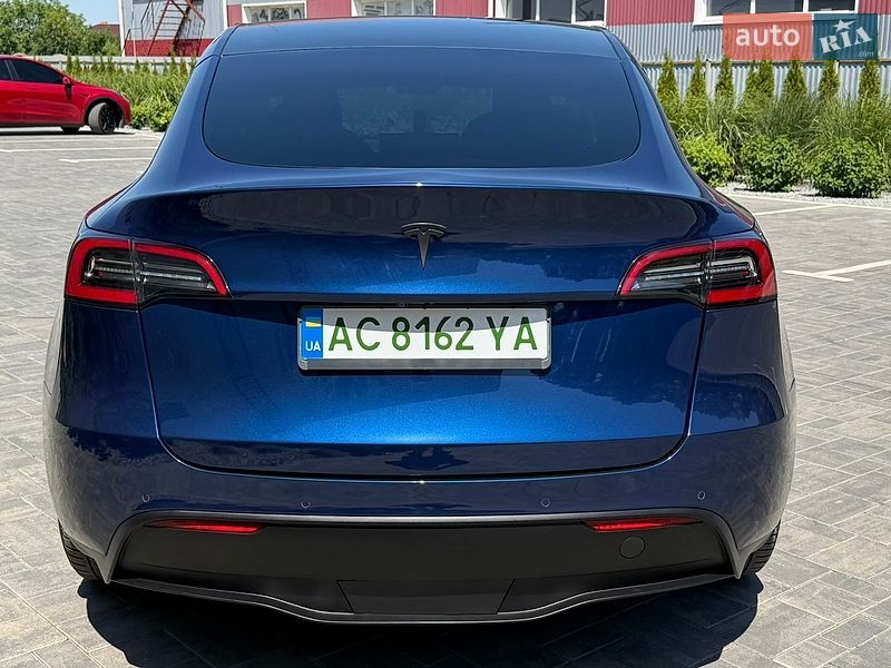 Внедорожник / Кроссовер Tesla Model Y 2021 в Луцке