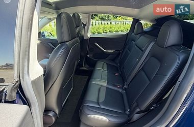 Внедорожник / Кроссовер Tesla Model Y 2021 в Луцке