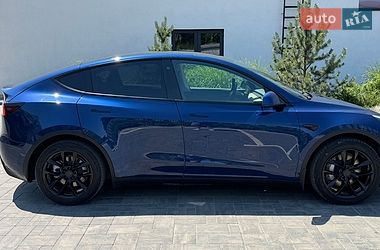 Внедорожник / Кроссовер Tesla Model Y 2021 в Луцке