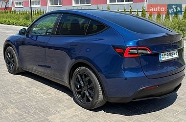 Внедорожник / Кроссовер Tesla Model Y 2021 в Луцке