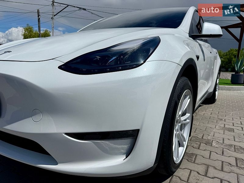 Позашляховик / Кросовер Tesla Model Y 2022 в Білій Церкві