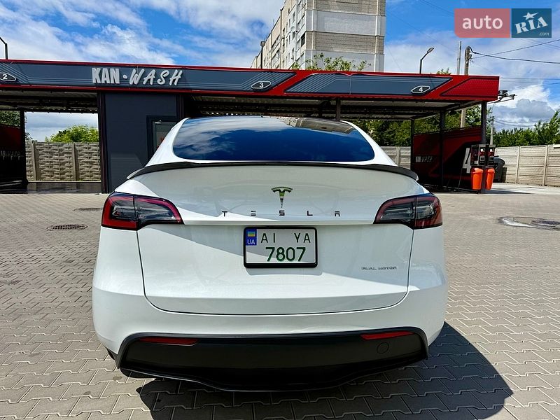 Позашляховик / Кросовер Tesla Model Y 2022 в Білій Церкві