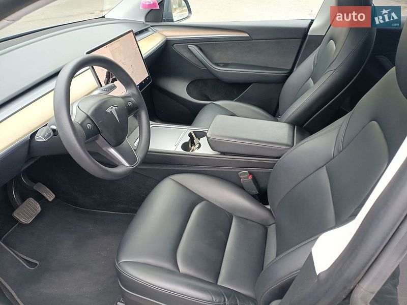 Позашляховик / Кросовер Tesla Model Y 2022 в Харкові