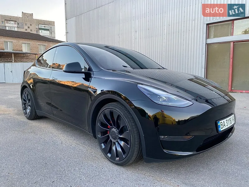 Tesla Model Y