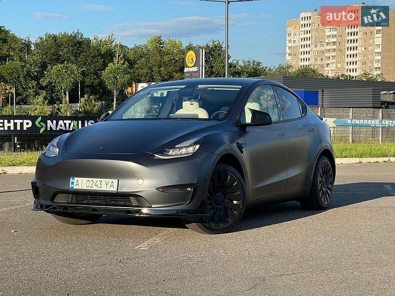 Позашляховик / Кросовер Tesla Model Y 2021 в Києві фото 3 Позашляховик / Кросовер Tesla Model Y 2021 в Києві
