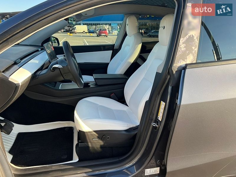 Позашляховик / Кросовер Tesla Model Y 2021 в Києві фото 10 Позашляховик / Кросовер Tesla Model Y 2021 в Києві