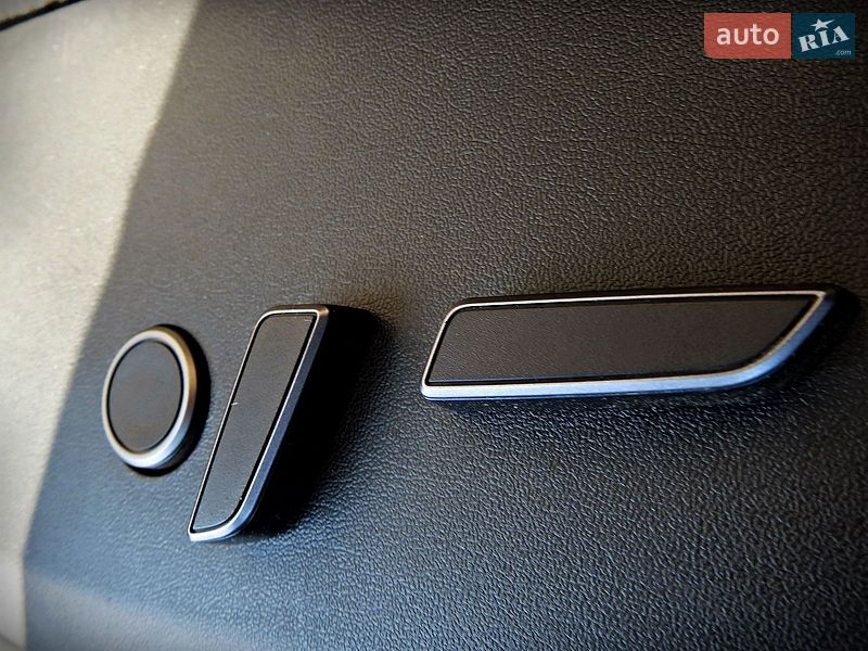 Внедорожник / Кроссовер Tesla Model Y 2023 в Черкассах фото 8 Внедорожник / Кроссовер Tesla Model Y 2023 в Черкассах