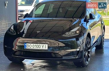 Tesla Model Y  2023