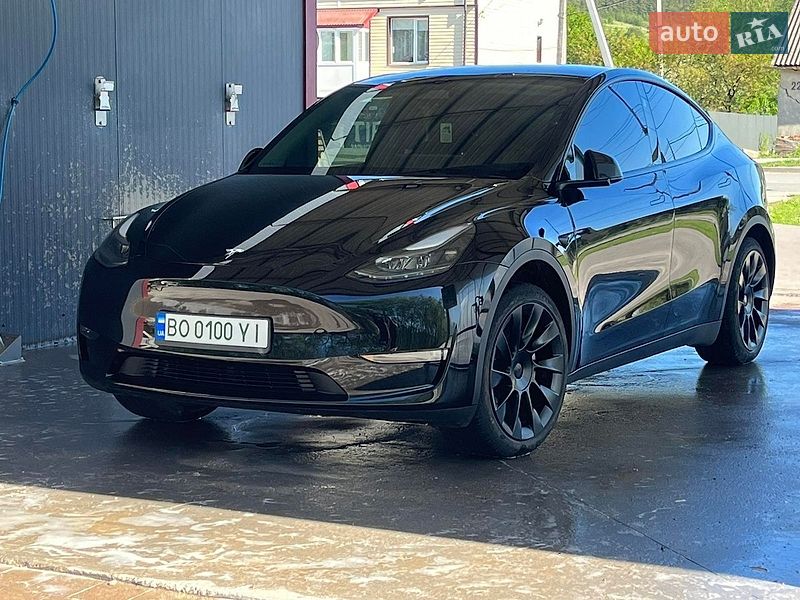Позашляховик / Кросовер Tesla Model Y 2023 в Бережанах