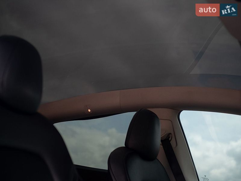 Позашляховик / Кросовер Tesla Model Y 2020 в Житомирі