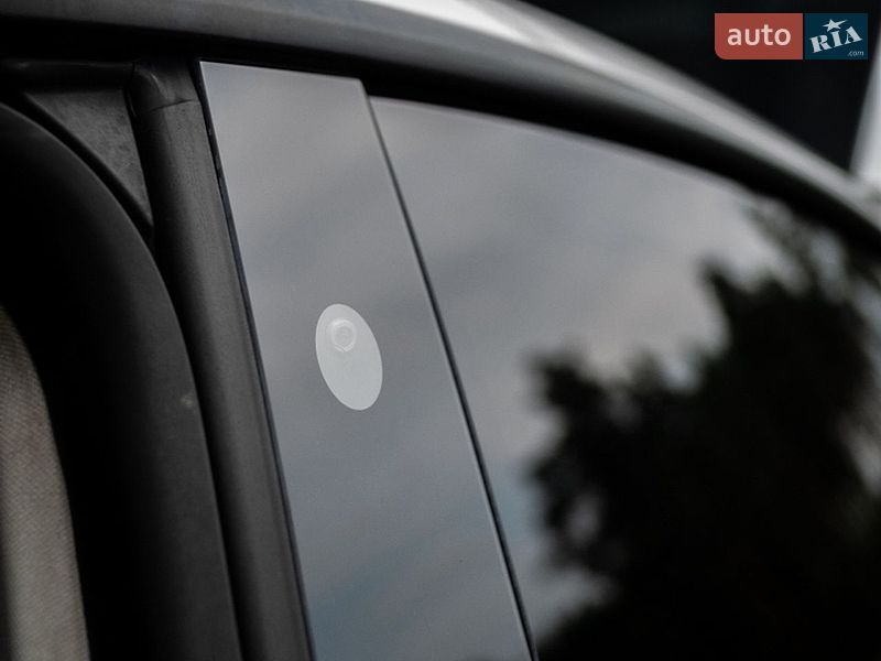 Позашляховик / Кросовер Tesla Model Y 2020 в Житомирі