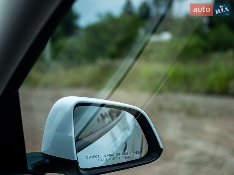 Позашляховик / Кросовер Tesla Model Y 2020 в Житомирі