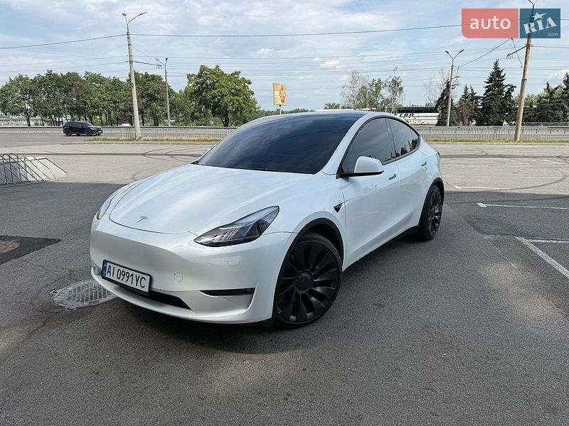 Tesla Model Y 2024 Tesla Model Y 2024