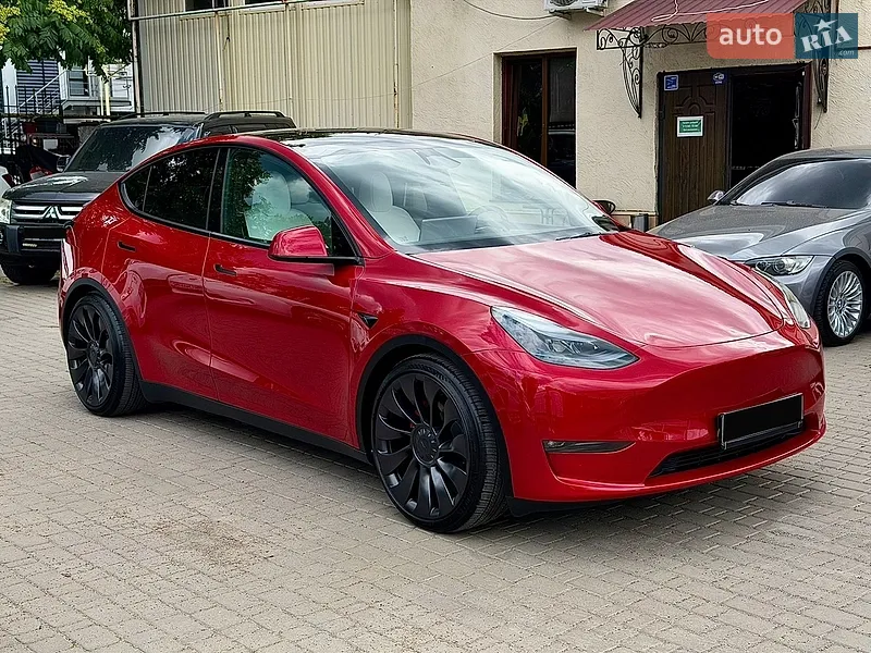 Tesla Model Y