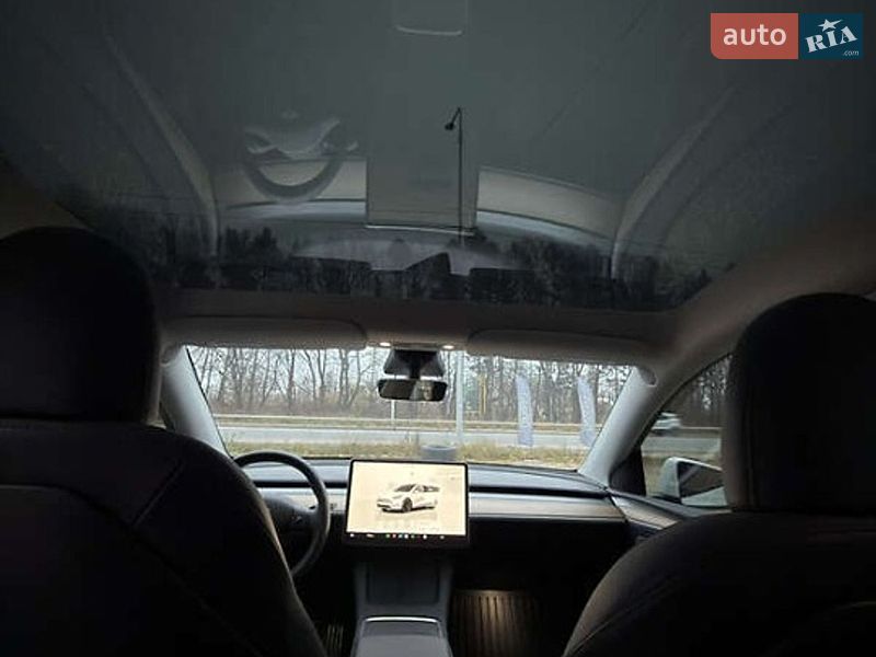 Позашляховик / Кросовер Tesla Model Y 2023 в Львові