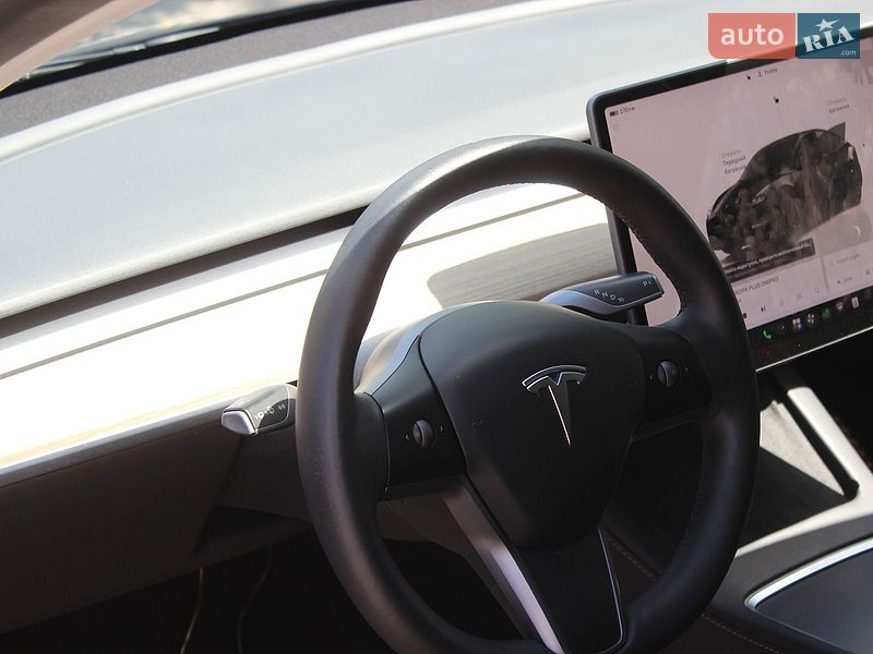 Внедорожник / Кроссовер Tesla Model Y 2022 в Днепре