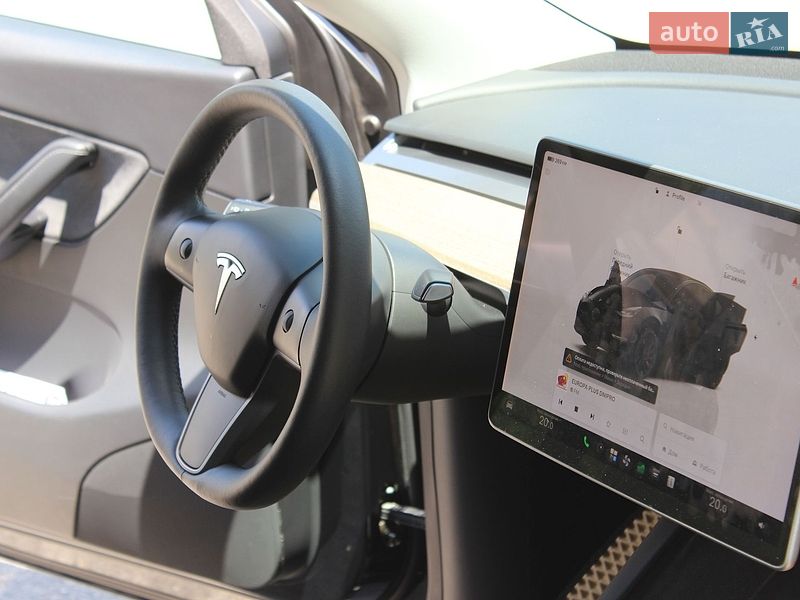 Внедорожник / Кроссовер Tesla Model Y 2022 в Днепре
