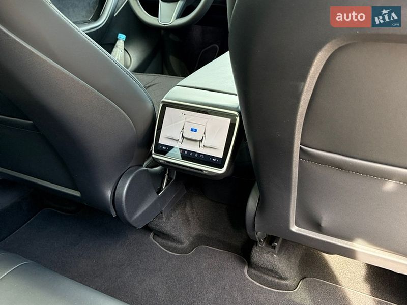 Внедорожник / Кроссовер Tesla Model Y 2022 в Киеве фото 18 Внедорожник / Кроссовер Tesla Model Y 2022 в Киеве