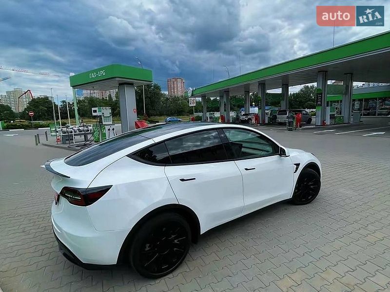 Внедорожник / Кроссовер Tesla Model Y 2022 в Киеве фото 12 Внедорожник / Кроссовер Tesla Model Y 2022 в Киеве