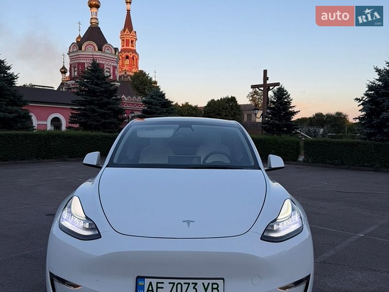 Внедорожник / Кроссовер Tesla Model Y 2022 в Каменском