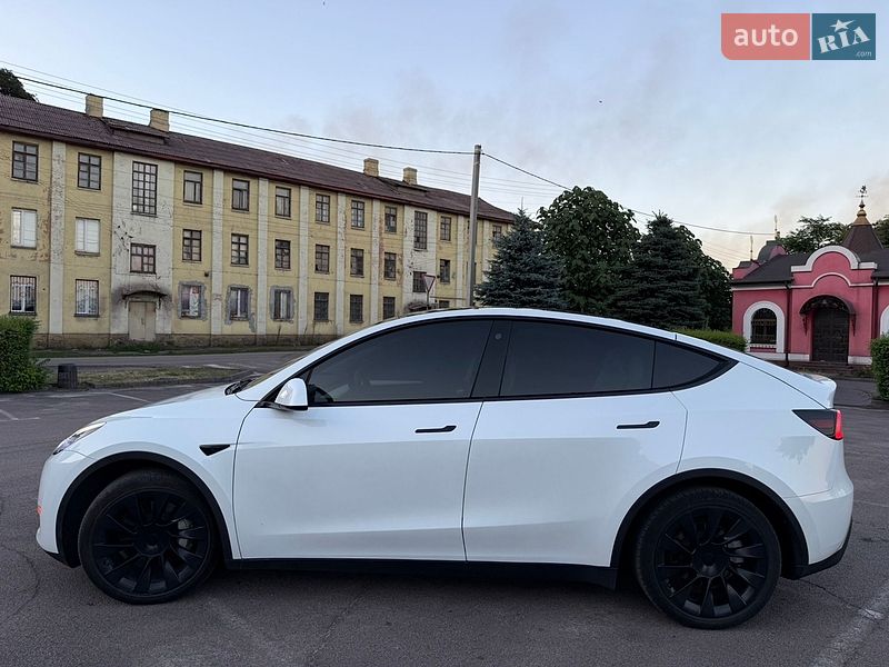Внедорожник / Кроссовер Tesla Model Y 2022 в Каменском