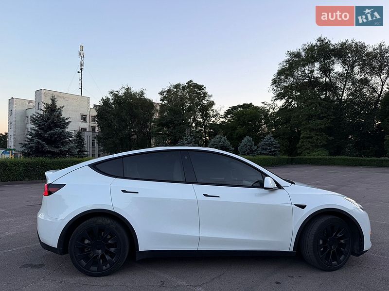 Внедорожник / Кроссовер Tesla Model Y 2022 в Каменском