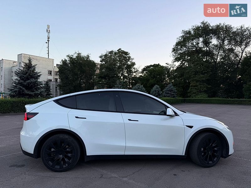 Внедорожник / Кроссовер Tesla Model Y 2022 в Каменском