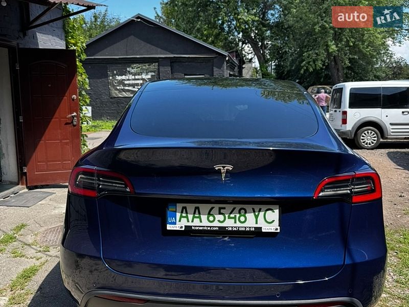 Внедорожник / Кроссовер Tesla Model Y 2021 в Киеве