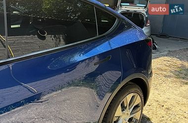 Внедорожник / Кроссовер Tesla Model Y 2021 в Киеве
