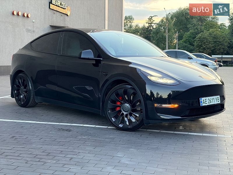 Внедорожник / Кроссовер Tesla Model Y 2022 в Каменском