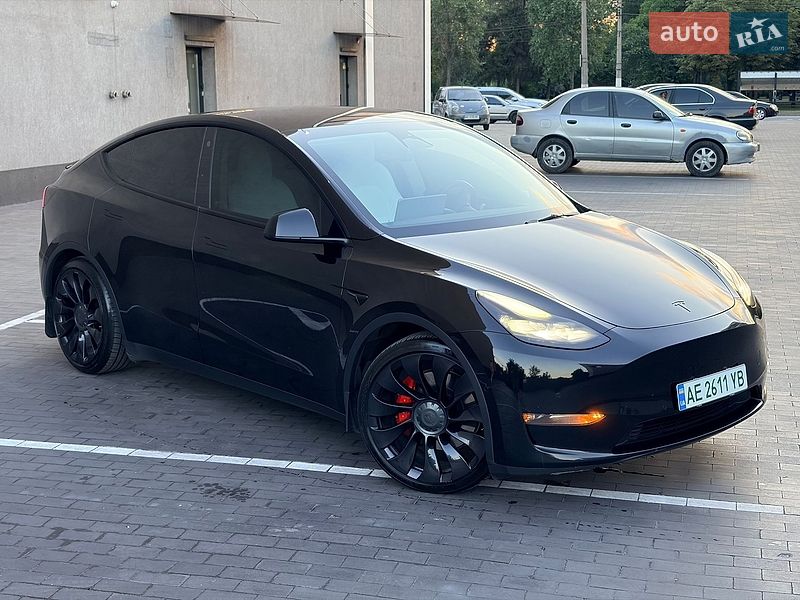 Внедорожник / Кроссовер Tesla Model Y 2022 в Каменском