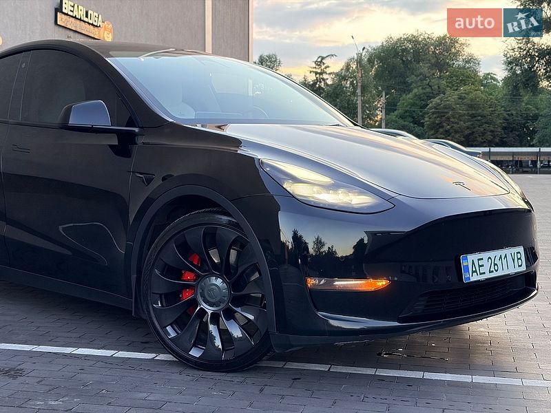 Внедорожник / Кроссовер Tesla Model Y 2022 в Каменском