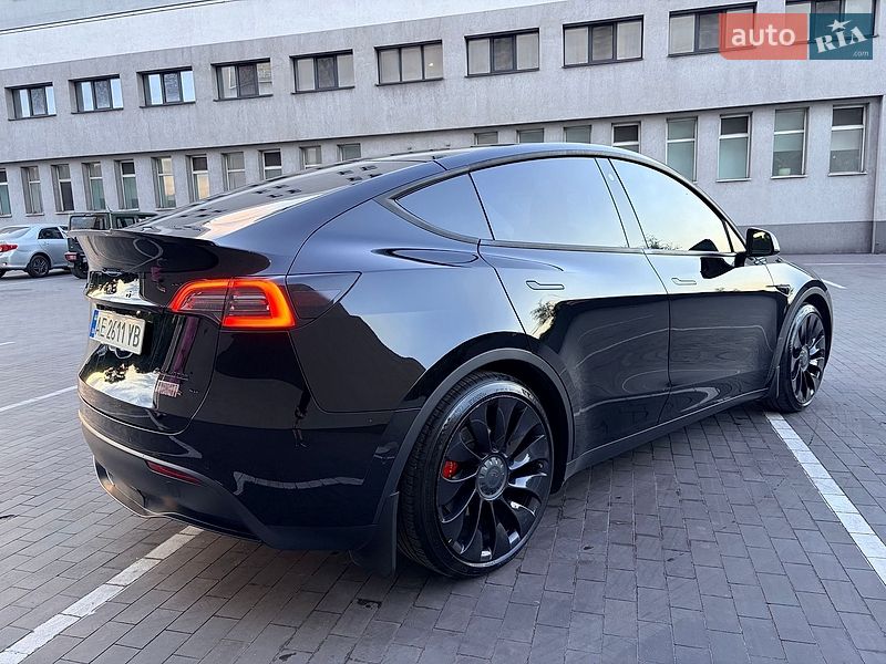 Внедорожник / Кроссовер Tesla Model Y 2022 в Каменском