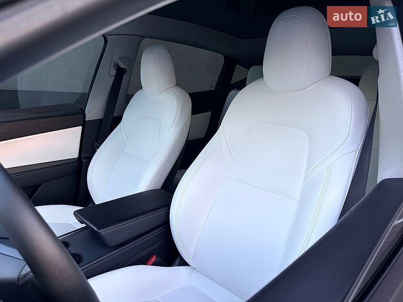 Внедорожник / Кроссовер Tesla Model Y 2022 в Каменском
