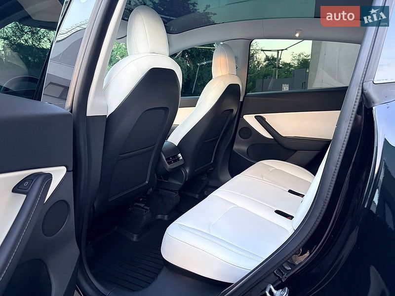 Внедорожник / Кроссовер Tesla Model Y 2022 в Каменском