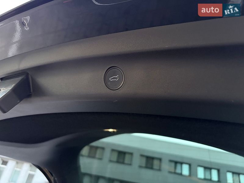 Внедорожник / Кроссовер Tesla Model Y 2022 в Каменском