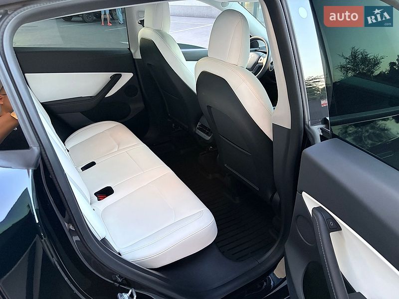 Внедорожник / Кроссовер Tesla Model Y 2022 в Каменском