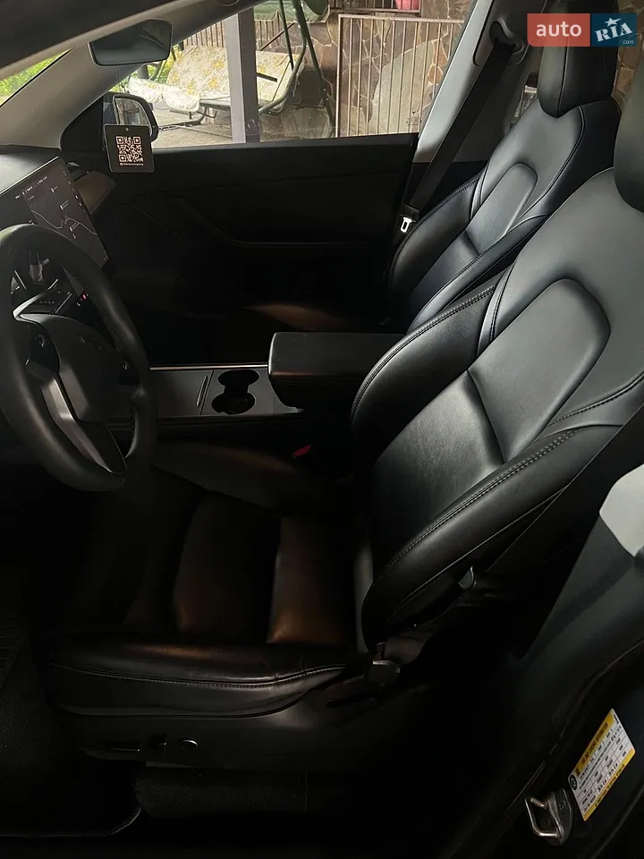 2021 Tesla Model Y - мініатюра 2