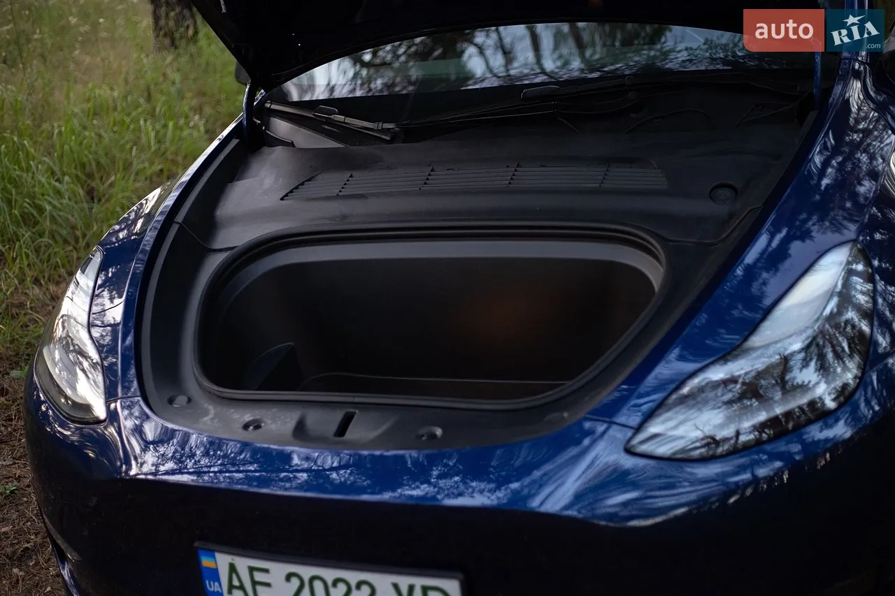 2021 Tesla Model Y - мініатюра 4
