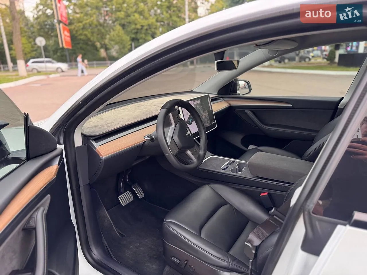 2020 Tesla Model Y - мініатюра 5