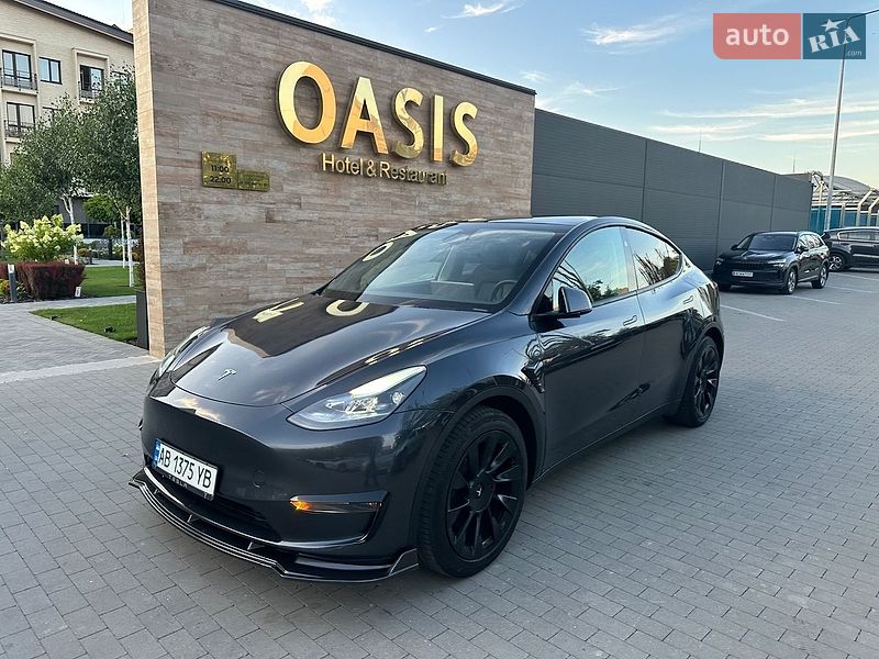 Tesla Model Y 2024 Tesla Model Y 2024