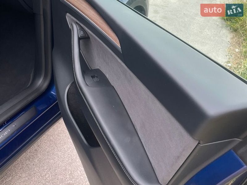 Внедорожник / Кроссовер Tesla Model Y 2024 в Запорожье фото 27 Внедорожник / Кроссовер Tesla Model Y 2024 в Запорожье