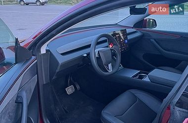 Позашляховик / Кросовер Tesla Model Y 2025 в Львові