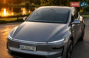 tesla model-y 2025 в Київ від професійного продавця Антон