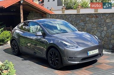 Внедорожник / Кроссовер Tesla Model Y 2023 в Трускавце фото 2 Внедорожник / Кроссовер Tesla Model Y 2023 в Трускавце